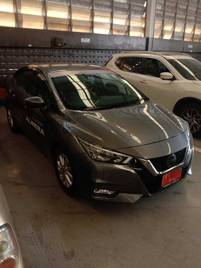 Nissan  1.0T VL CVT